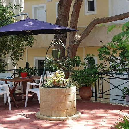 Kuris Studios & Apartments Vasilikí Exterior foto